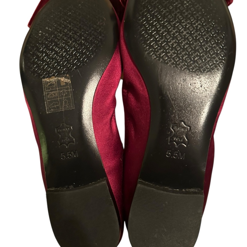 Tory Burch Burgundy Velvet Bow Flats - Picture 6 of 6